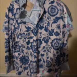 Floral Blue and White Button-Up Shirt